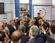 بازدید وزیر کشور از غرفه نمایشگاهی توانمندی های لرستان در تهران