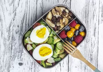 این میانوعدههای ساده شما را لاغر میکنند این میانوعدههای ساده شما را لاغر میکنند