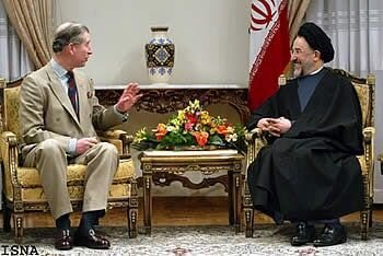 قابهایی از دیدار پادشاه انگلیس و سیدمحمد خاتمی