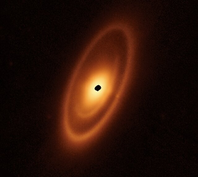 دستاورد شگفت‌انگیز دیگری از جیمز وب/ تصویربرداری از یک کمربند سیارکی خارج از منظومه شمسی برای نخستین بار/ عکس
