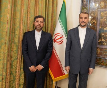 دیدار خطیب‌زاده با امیرعبداللهیان پیش از عزیمت به کرواسی