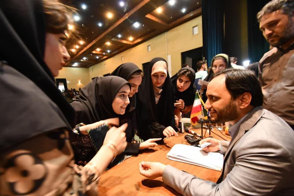 دیدار سخنگوی دولت با دانشجویان دانشگاه ارومیه