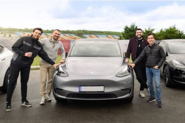 تسلا مدل Y به ترکیه رسید/ عکس