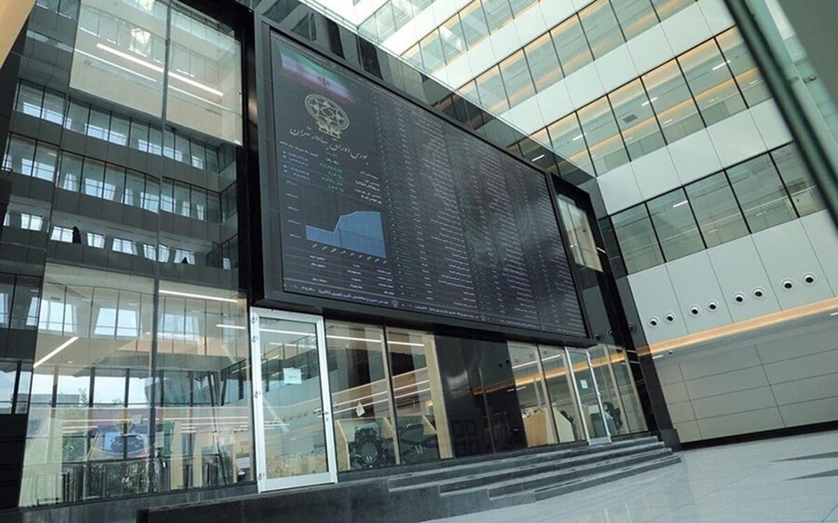 - اعلام بازدهی بورس در هفته اول آذر ۱۴۰۲ / عملیات نجات بازار سهام آغاز شد