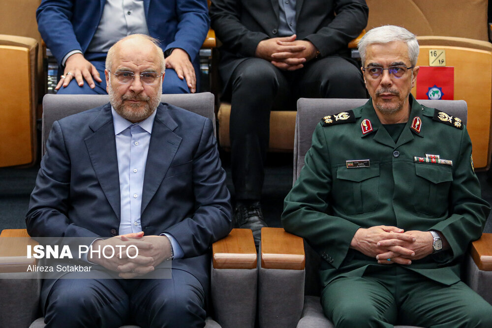 قالیباف به جمع فرماندهان ارشد سپاه و ارتش و نظامیان خارجی در «هندسه نظم جدید» رفت + عکس ها