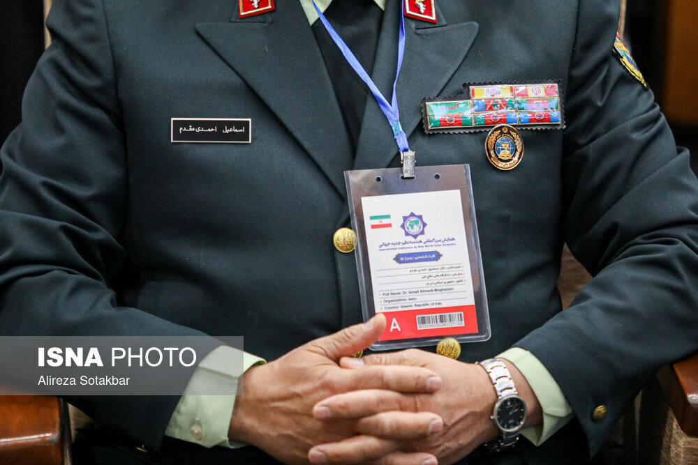 قالیباف به جمع فرماندهان ارشد سپاه و ارتش و نظامیان خارجی در «هندسه نظم جدید» رفت + عکس ها