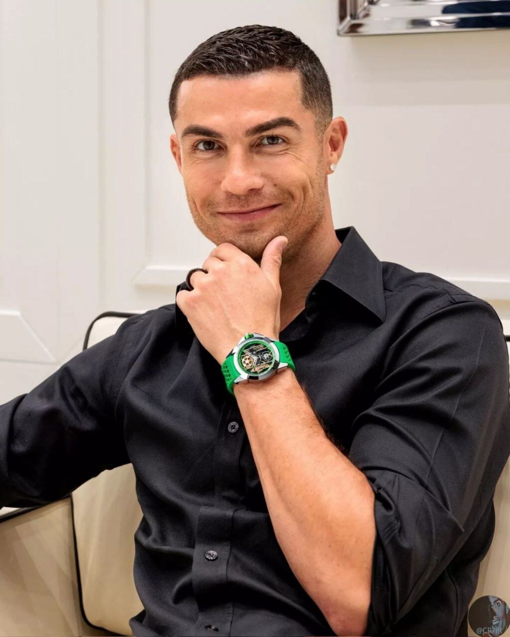 عکس | ساعت ۶ میلیاردی رونالدو با طرحی سفارشی