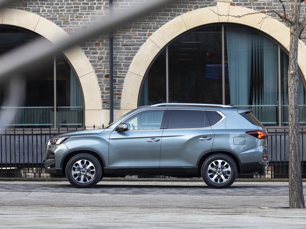 شکست سنگین گرانترین خودروی مونتاژی بازار ایران /عکس