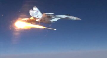 سقوط هواپیمای سوخو و بالگرد ناشناس در نزدیکی مرز روسیه و اوکراین 