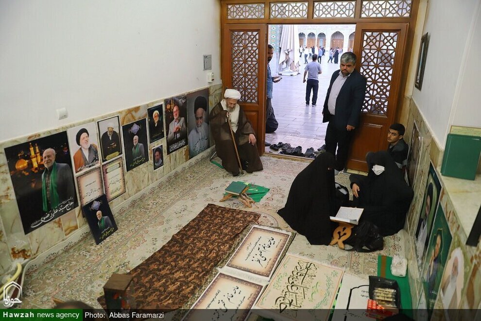 دور از غوغا، آرامش کنار یار / آیتالله سبحانی سر مزار همسرش + عکسها