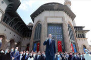 ببینید | آبروریزی اردوغان در مراسم افتتاح یک مسجد؛ تفاوت پخش تصاویر تلویزیونی و واقعیت!