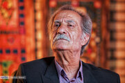 موبایل «سیاوش طهمورث» به وی بازگردانده شد + فیلم