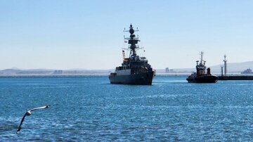 ناشنیدههایی از «سفر دور دنیای» ناوگروه 86 / فرمانده نداجا: آمریکا نتوانست «مانع عبور ما» از کانال پاناما شود