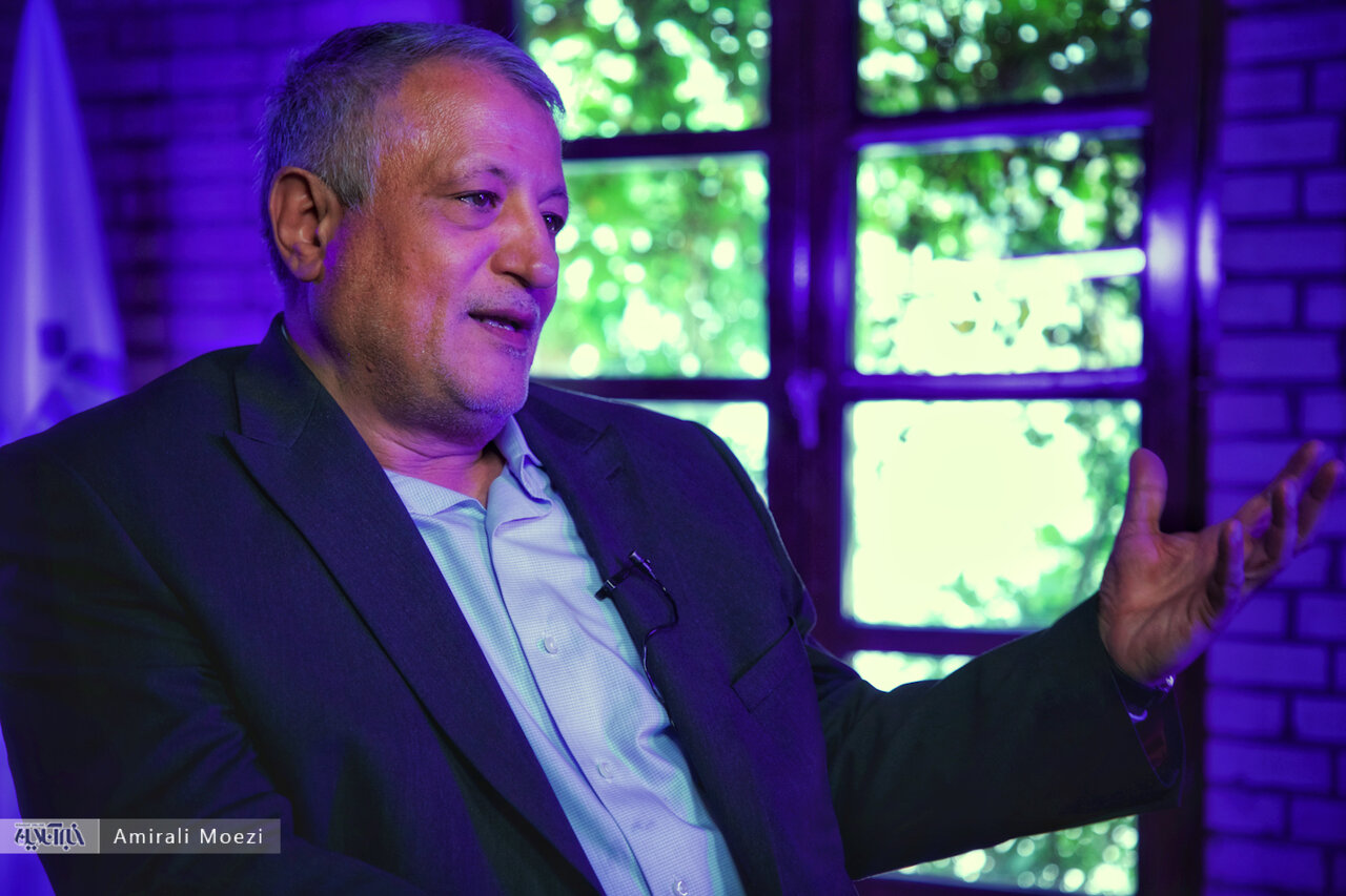 قالیباف برای شهردار شدن گفت کنار بکش که من کنار نرفتم/ من معتدلم، فائزه جسور/ شما معنی زیست شبانه را نمیدانید