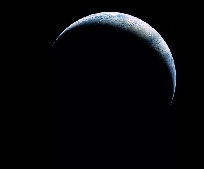 هلال زمین، صحنه‌ای استثنایی که احتمالا هرگز ندیده‌اید/ عکس