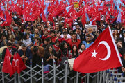 ببینید | درگیری نمایندگان احزاب و نامزدهای مخالف به دلیل تقلب در انتخابات ترکیه