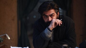 فرزاد حسنی در «یازده: یازده» بازی کرد