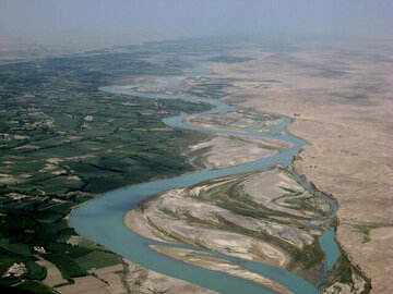 Iran, Taliban hold meeting on Hirmand water shares