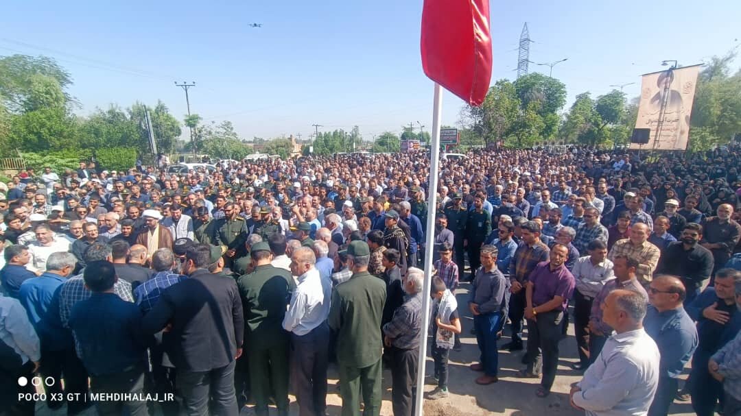 مراسم تشییع پیکر دو شهید تازه تفحص شده دزفول برگزار شد