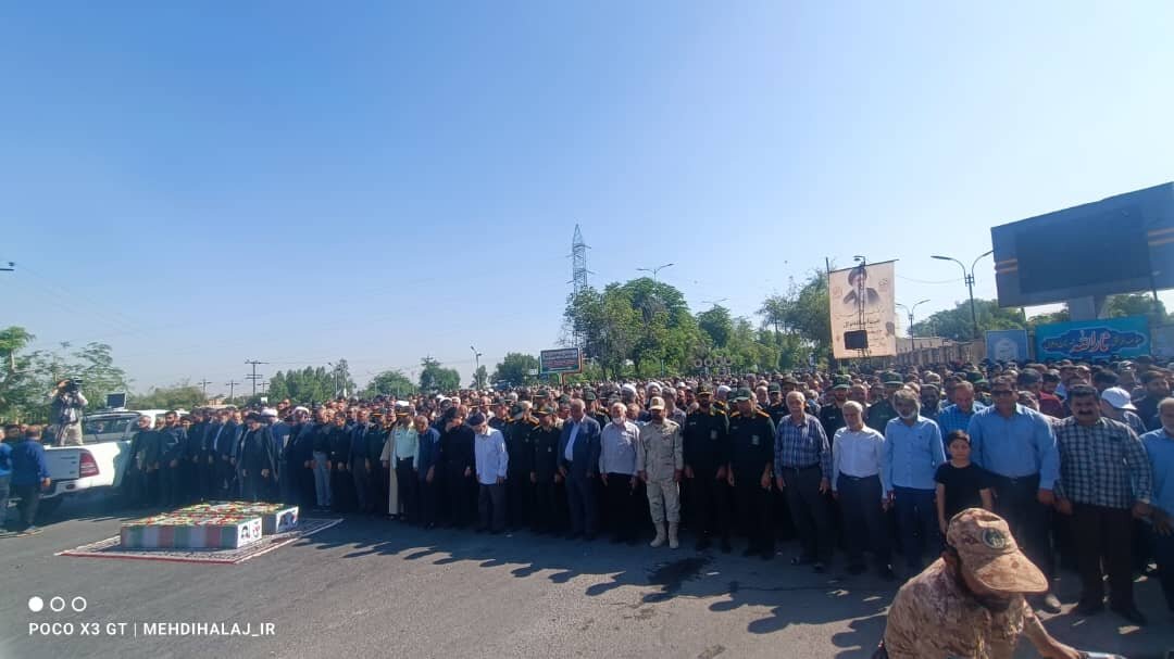 مراسم تشییع پیکر دو شهید تازه تفحص شده دزفول برگزار شد