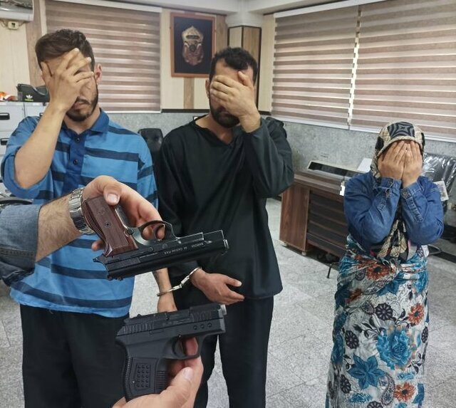 دستگیری سارقان مسلح پلیسنما/ عکس