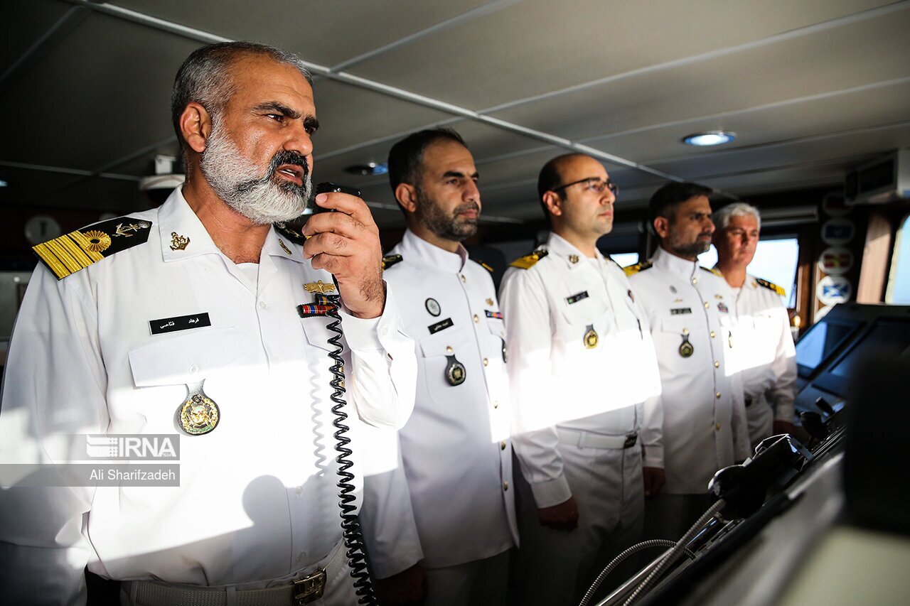 پایان «سفر به دور دنیا»، بازگشت به وطن /  ورود «ناوگروه ۸۶» ارتش به خلیجفارس + عکسها