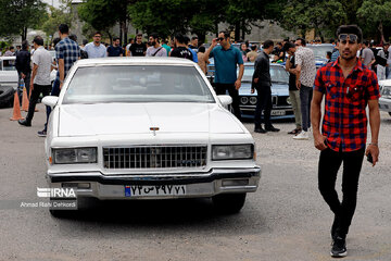 گردهمایی خودرویی در شهرکرد