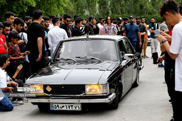 گردهمایی خودرویی در شهرکرد