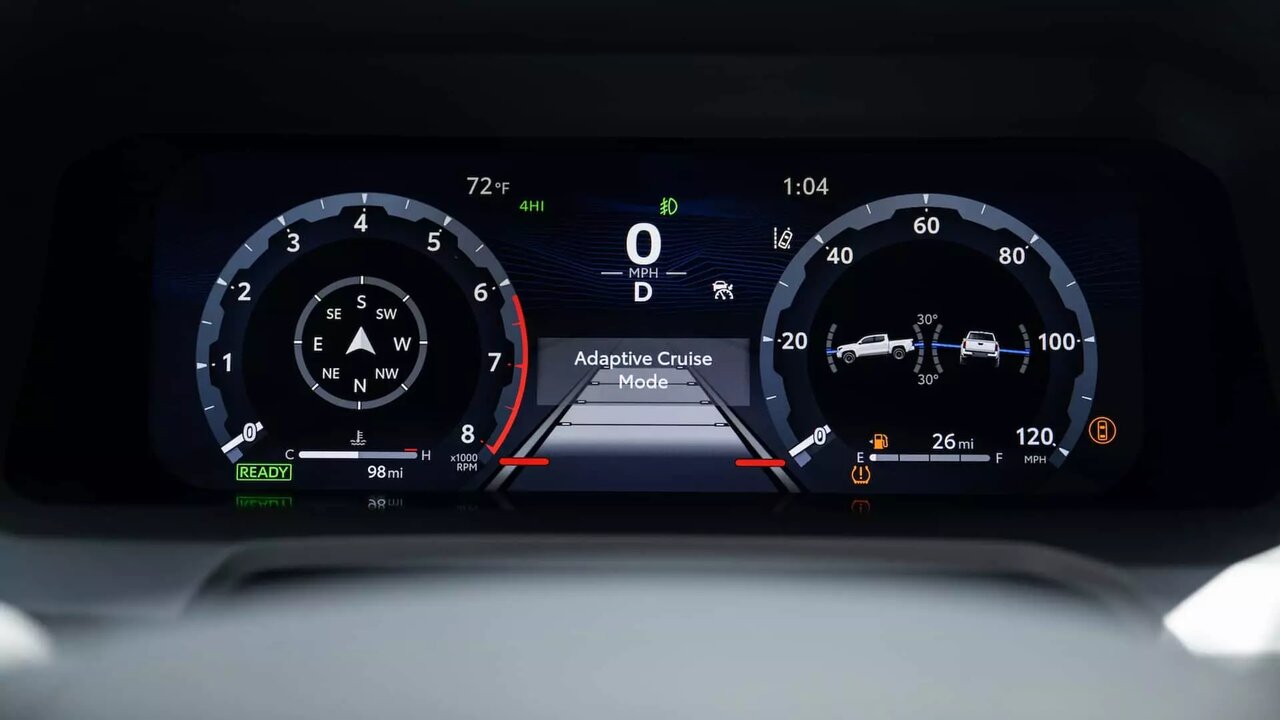 پوستاندازی برادر بزرگتر هایلوکس/ عکس