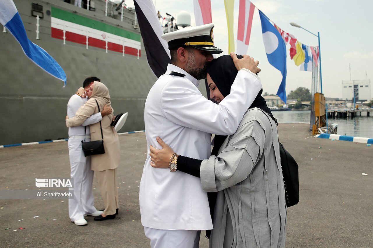جشن و استقبال رسمی از «ناوگروه ۸۶» نیروی دریایی ارتش