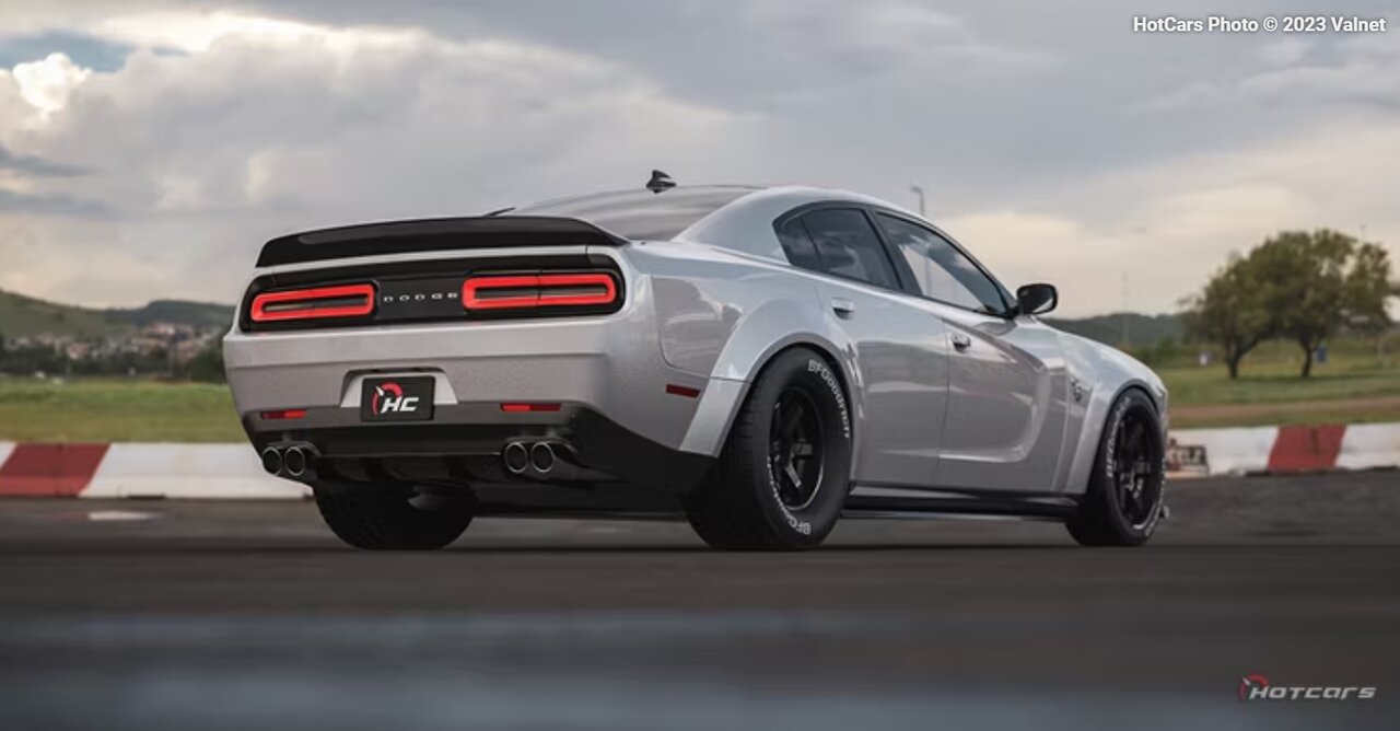 عکس | وقتی شیطان سدان خانواده میشود!