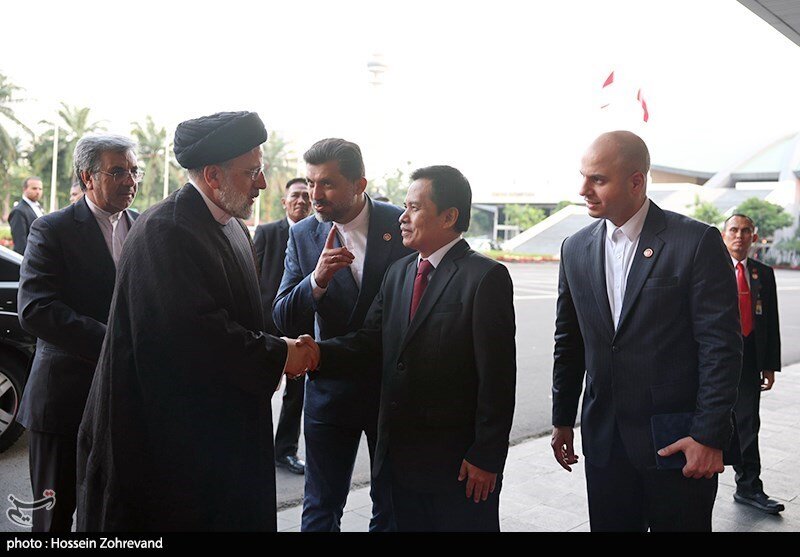 دیدار رئیسی با رئیس مجلس مشورتی خلق اندونزی + عکسها