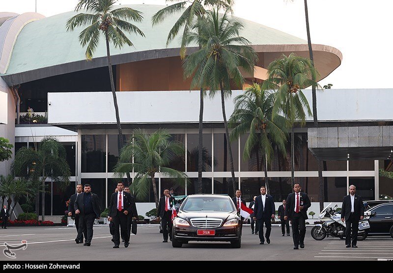 دیدار رئیسی با رئیس مجلس مشورتی خلق اندونزی + عکسها