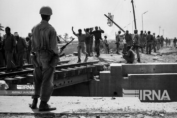 موضع آیتالله منتظری، هاشمی رفسنجانی و حسن روحانی درباره «ادامه یا پایان جنگ پس از آزادی خرمشهر» چه بود؟ + تصاویر اسناد  موضع آیتالله منتظری، هاشمی رفسنجانی و حسن روحانی درباره «ادامه یا پایان جنگ پس از آزادی خرمشهر» چه بود؟ + تصاویر اسناد