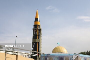  اعلام  «ویژگی‌های بارز موشک خرمشهر ۴» از سوی وزیر دفاع