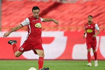 عکس | مدافع پرسپولیس در کنار ستاره ناپولی!