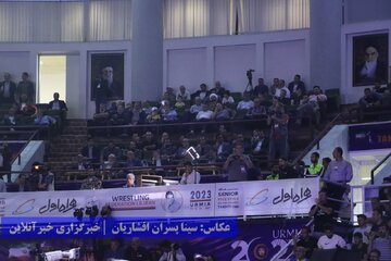 مسابقات کشتی آزاد جام تختی ارومیه / روز نخست