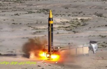 موشک راهبردی خرمشهر ۴ رونمایی شد + ویژگی های فنی و عکسها