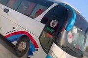 ببینید | اولین تصاویر از حمله افراطیون هندوتوا به اتوبوس زائران حج