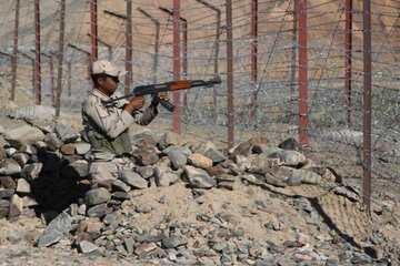 Two Iranian border guards martyred by Taliban forces