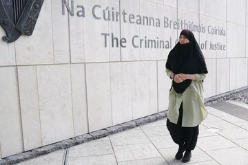 عروس داعشی از زندان آزاد شد/عکس عروس داعشی از زندان آزاد شد/عکس