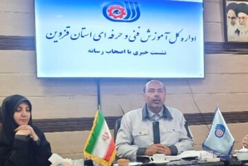 آموزش کارجویان فاقد مهارت رسالت اصلی فنی و حرفه‌ای است