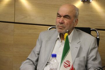 نجفی: داوری جزو برجستهترین کسانی هست که در اندیشه معاصر اثر گذاشت / محقق داماد: خورشید دین هرگز غروب نمیکند اما حکیمان باید جامعه را از جهل نجات دهند