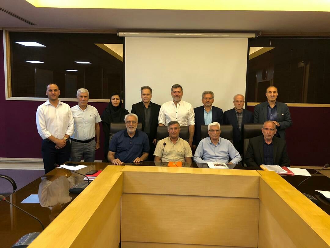 عکس | بزرگان فوتبال دور یک میز