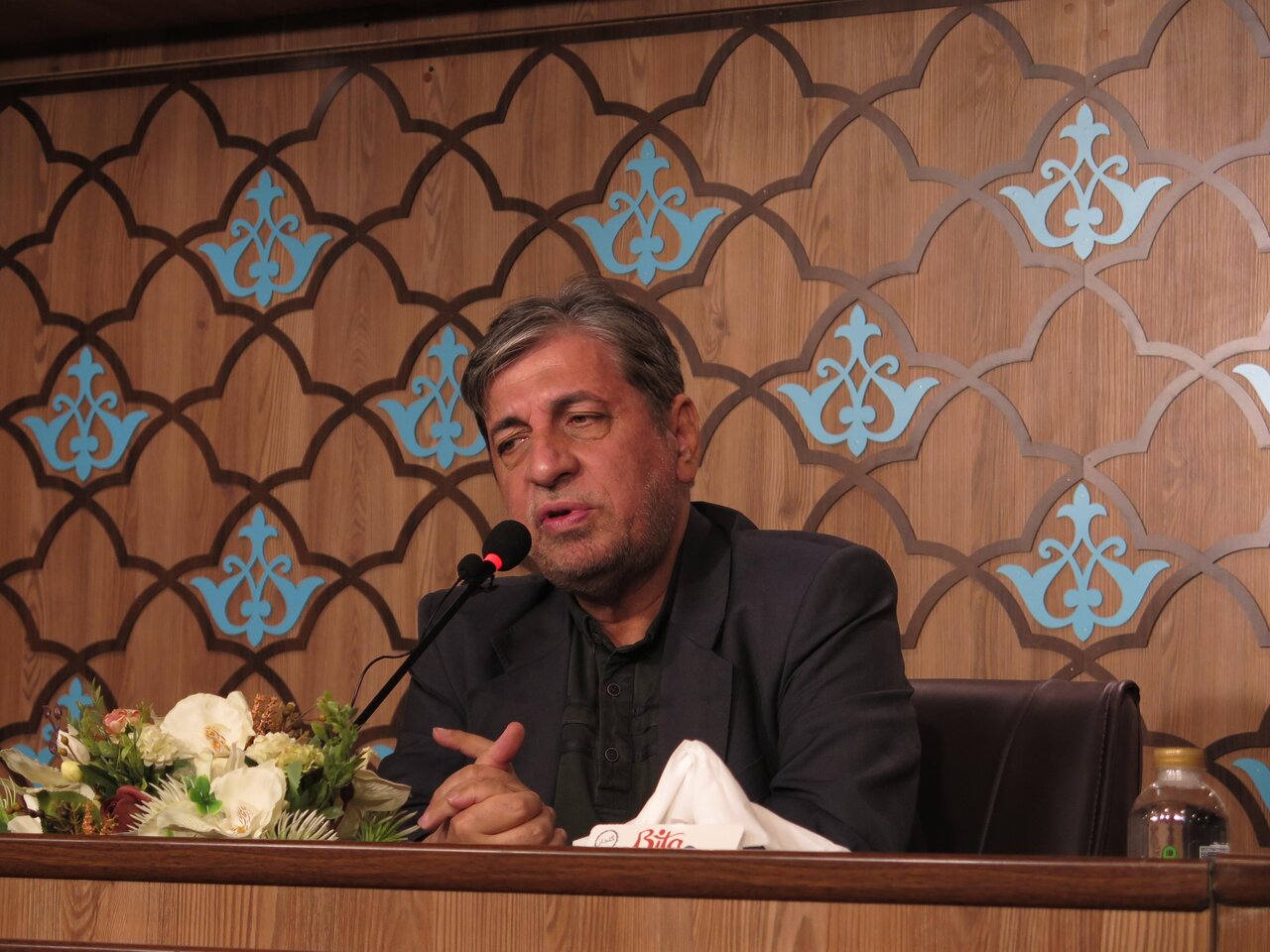 نجفی: داوری جزو برجستهترین کسانی هست که در اندیشه معاصر اثر گذاشت / محقق داماد: خورشید دین هرگز غروب نمیکند اما حکیمان باید جامعه را از جهل نجات دهند 2