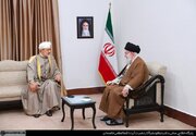 تصاویر | دیدار سلطان عمان با رهبرانقلاب