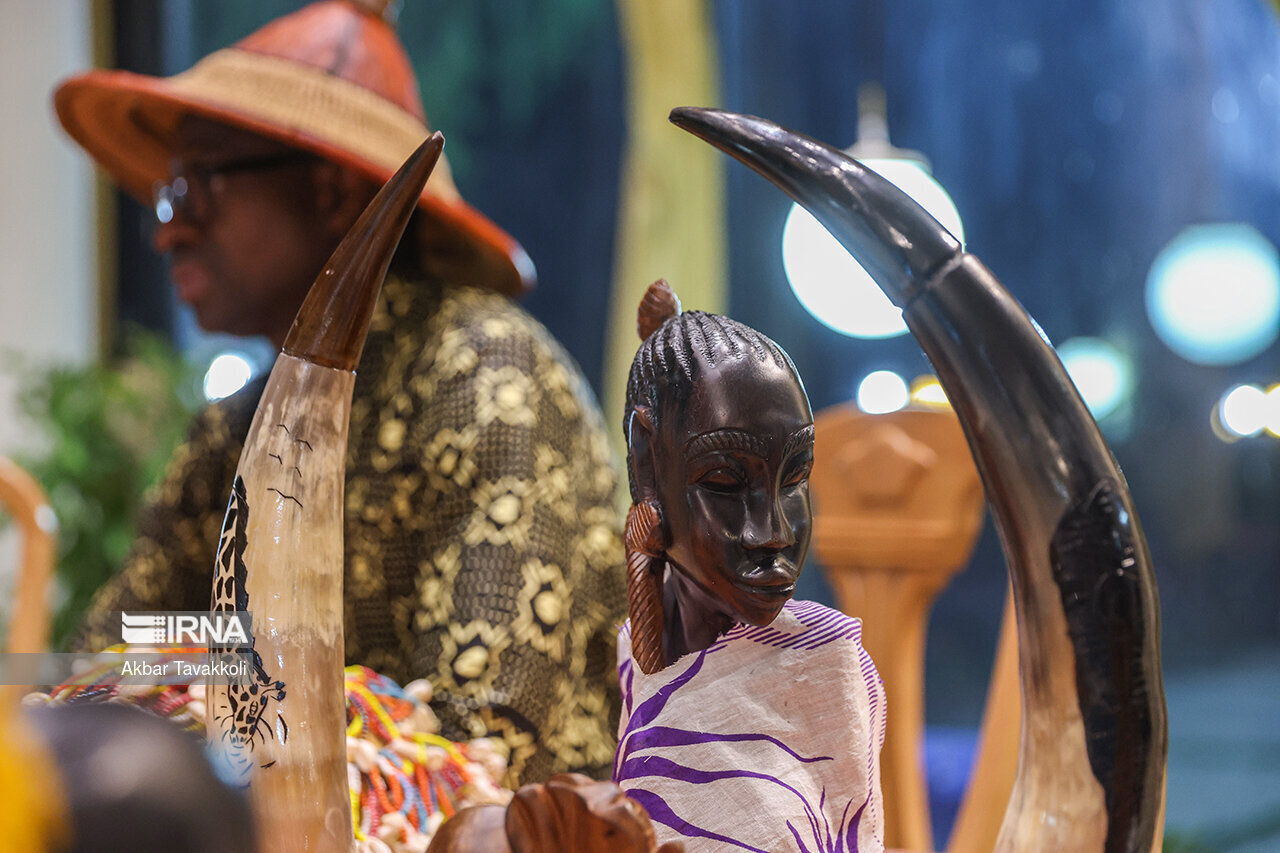 پوشش و حجاب متفاوت زنان آفریقایی در مجموعه دیپلماتیک وزارت خارجه