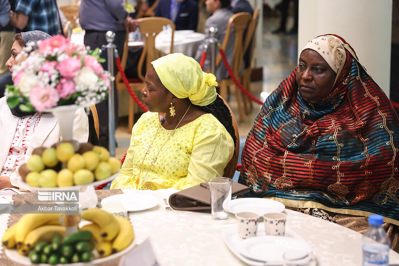  پوشش و حجاب متفاوت زنان آفریقایی در مجموعه دیپلماتیک وزارت خارجه + عکس‌ها