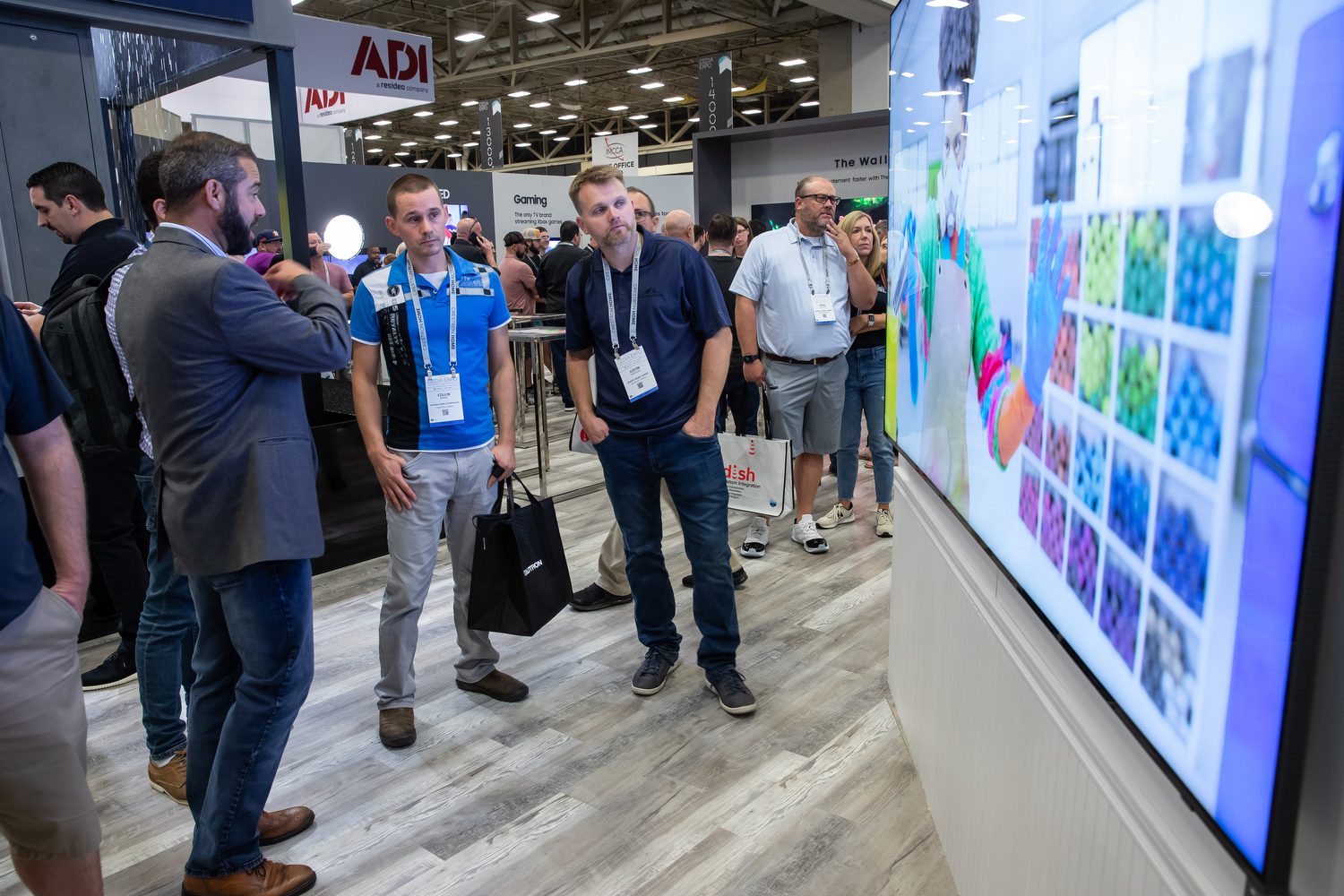 مراحل ساخت غرفه نمایشگاهی