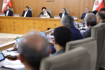 این دولت چه آیندهای را برای کشور رقم میزند؟